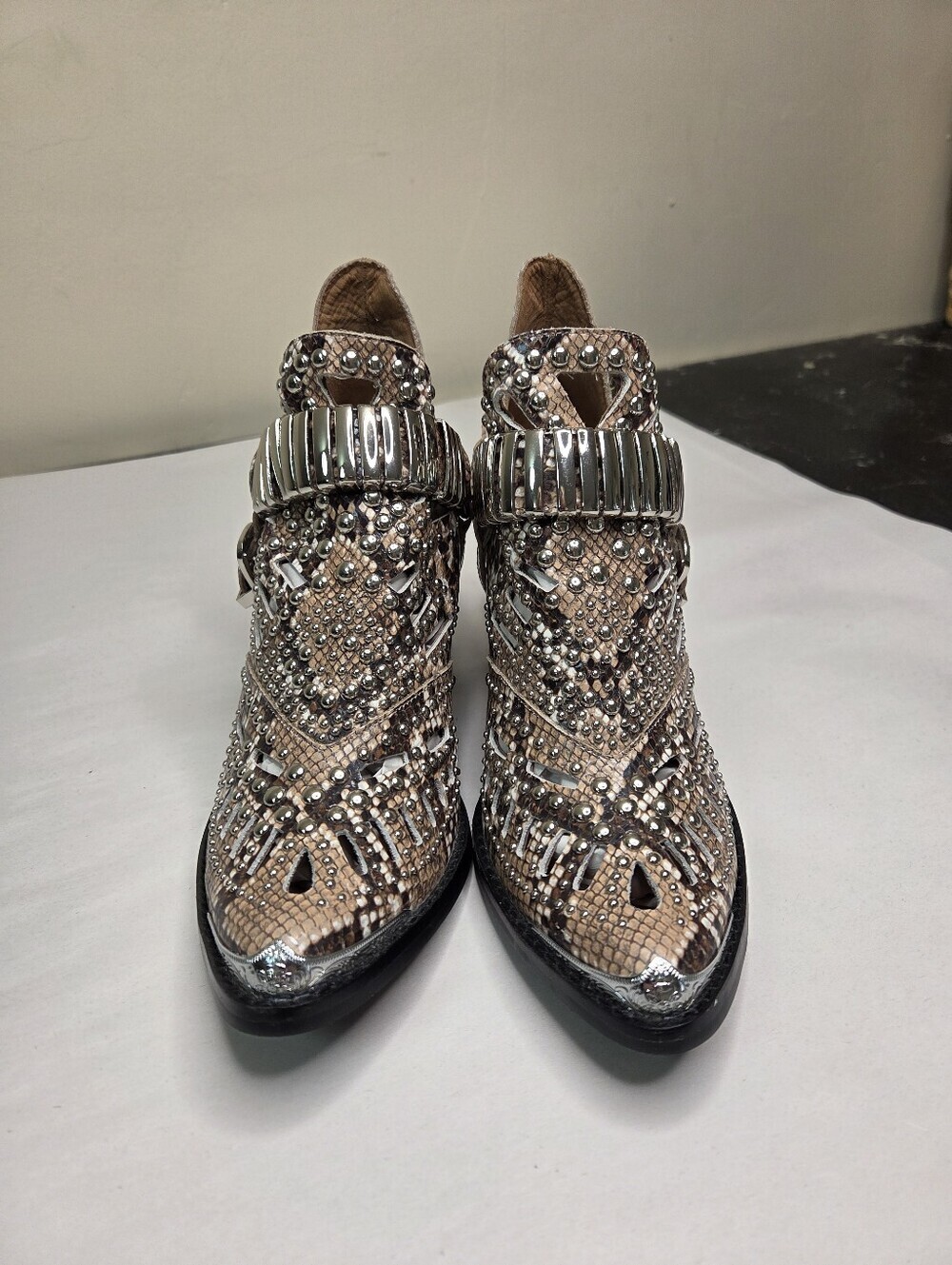 Jeffrey Campbell Calhoun Snake Print Studded Western Ankle Boots Sz 7.5